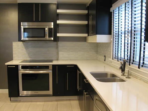 687 Lincoln St, Hazleton, PA 18201