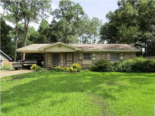 3815 San Juan Dr, Mobile, AL 36609