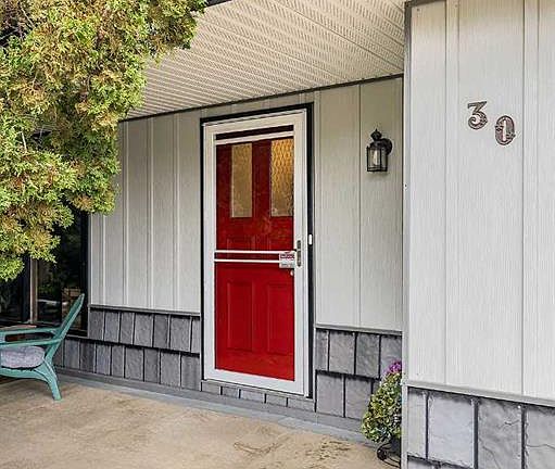 4th image of 30 S Noble Ct SW