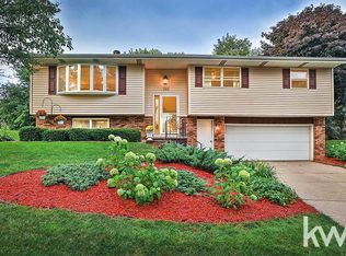 2413 Stuart Ct, Madison, WI 53704