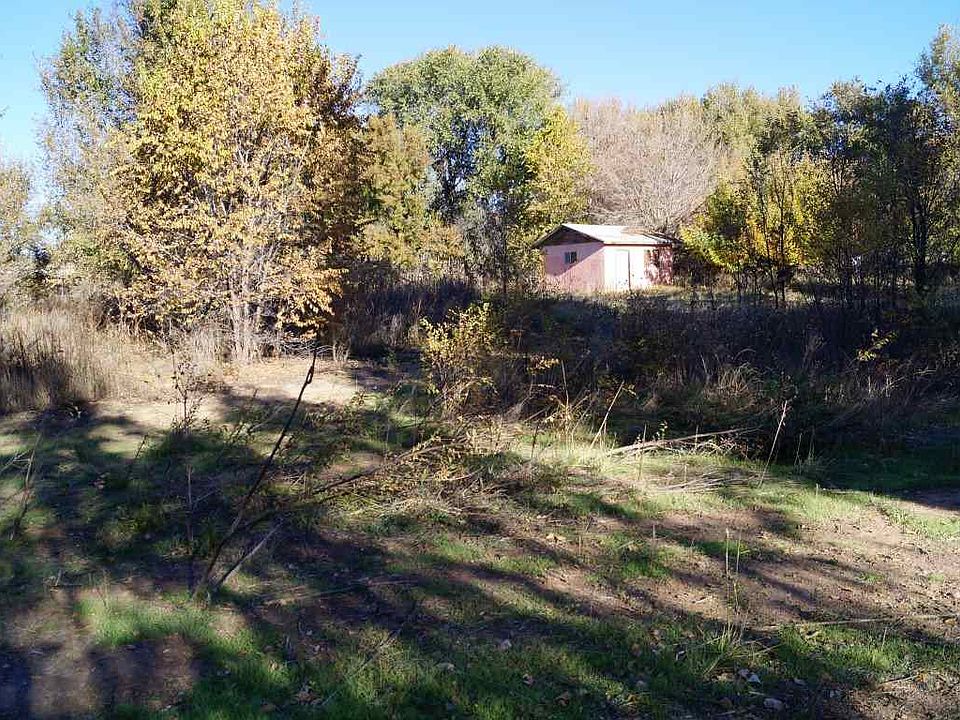 2nd image of 4 Huerfana Ln