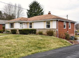 9233 Barton Dr, Pittsburgh, PA