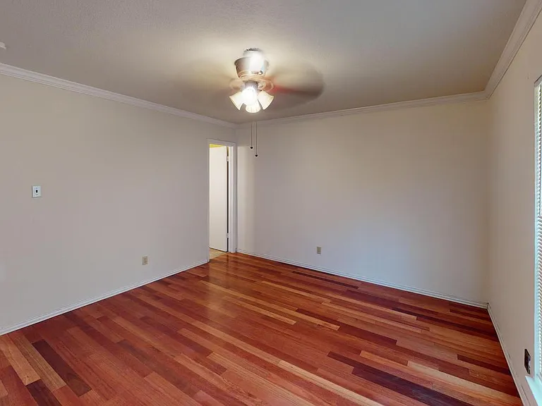 1705 Cushing Park Dr — Photo 14
