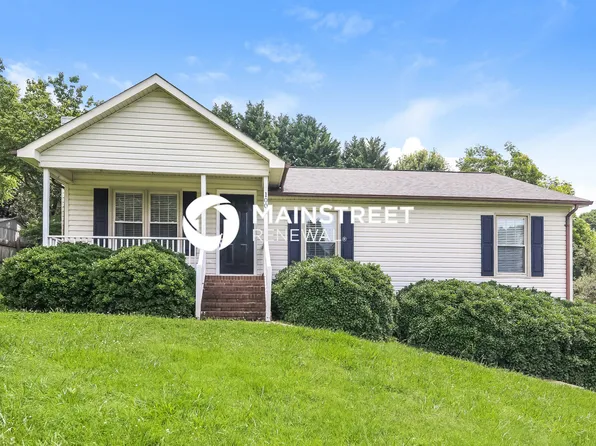 1001 Sequoia Dr, Lewisville, NC 27023