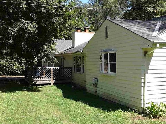 5th image of 7202 Sarpy Ave