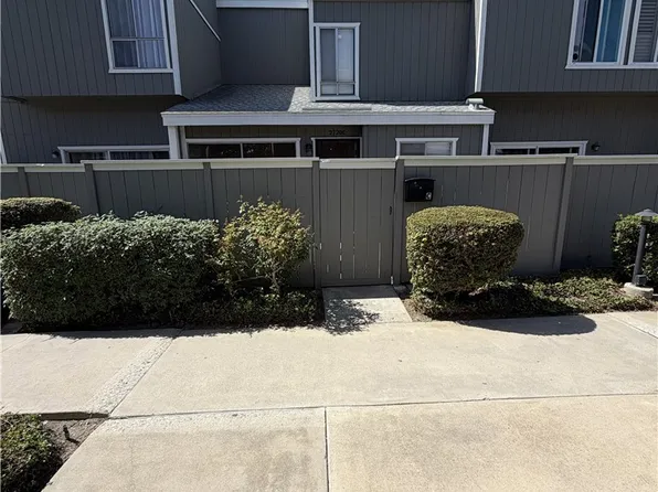 2720 W Segerstrom Ave Unit C, Santa Ana, CA 92704