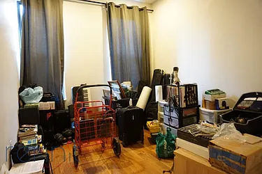 Rented by Rennit Inc.