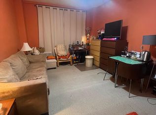 1324 Locust St APT 421, Philadelphia, PA 19107