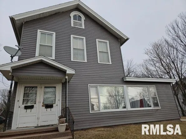 1123 Mulberry Ave, Muscatine, IA 52761