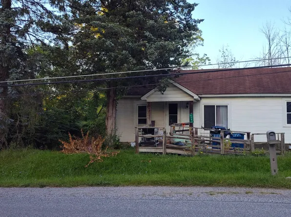 8241 Jennings Rd, Swartz Creek, MI 48473