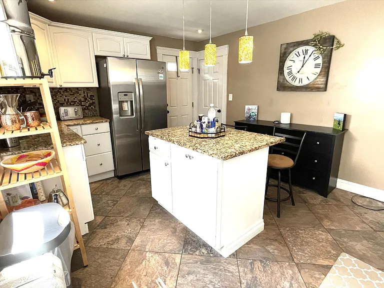 22 Fairfax St #1 — Photo 16