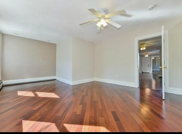 154 Webster St #2 — Photo 10