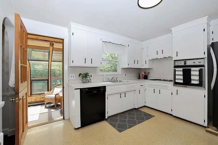 122 Puritan Dr — Photo 15