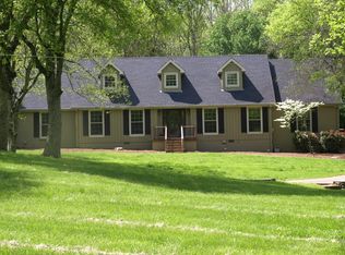 1215 Montpier Dr, Franklin, TN 37069