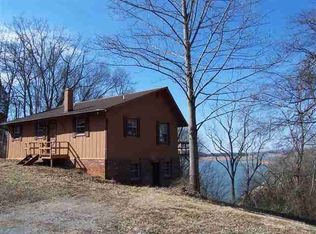 1909 Bouldercrest Dr, Dandridge, TN 37725