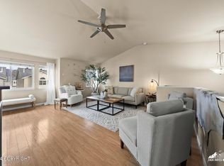 2618 Aspen Heights Loop #9, Anchorage, AK 99508