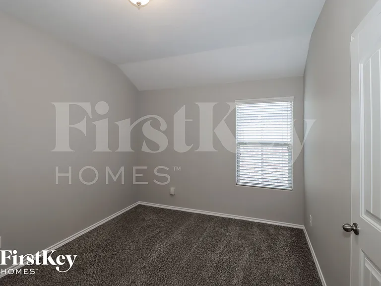 1620 Berckmans Rd — Photo 10