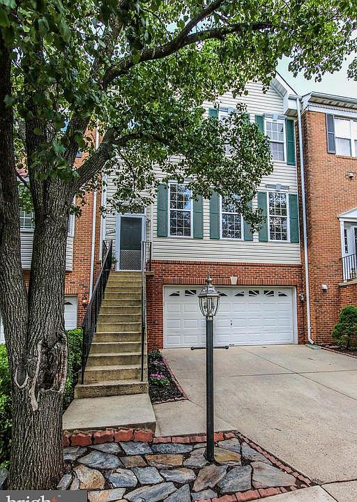 1st image of 21344 Sawyer Sq