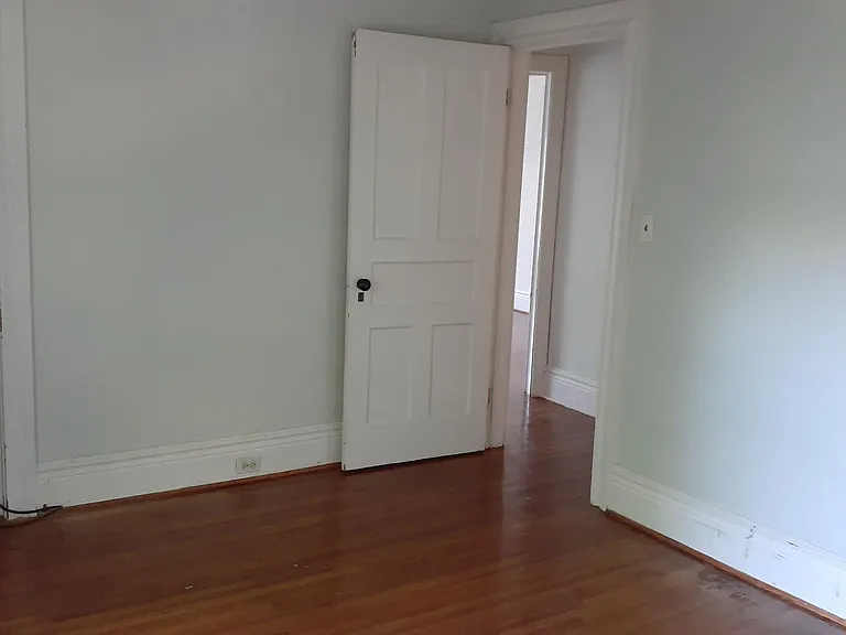 38 E Union St #UPPER — Photo 10