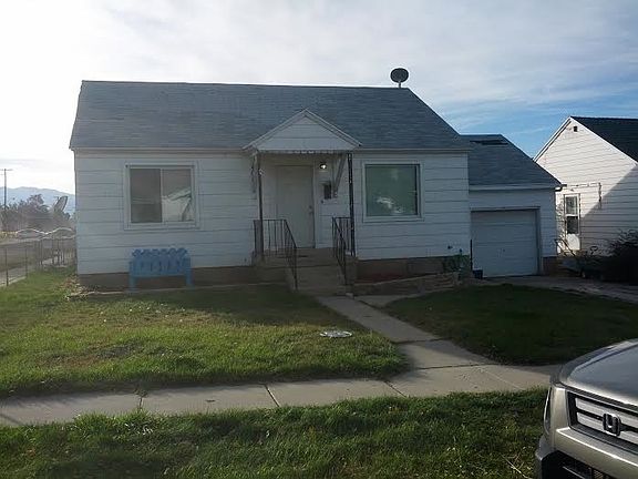 2nd image of 405 Parkway Ave