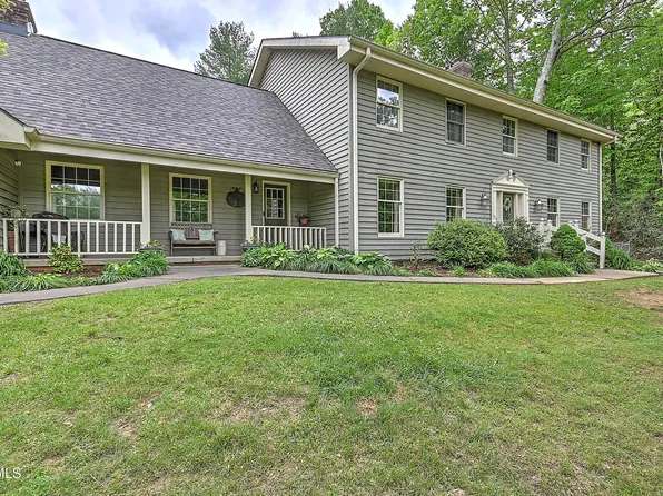 714 Laurel Ln SE, Norton, VA 24273