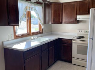 410 Washington St APT 4, Story City, IA 50248