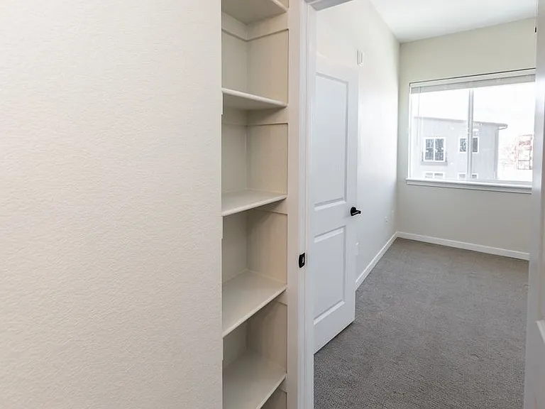 810 S Weber St — Photo 57