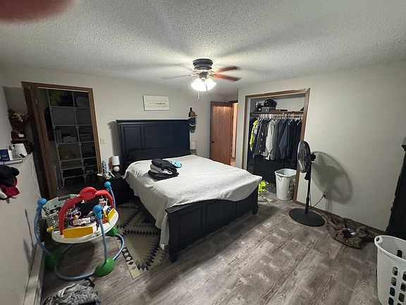 3rd image of 516 Bluebird Ct #516