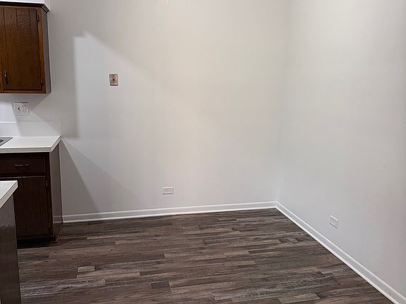 4th image of 120 Elizabeth St APT 3C