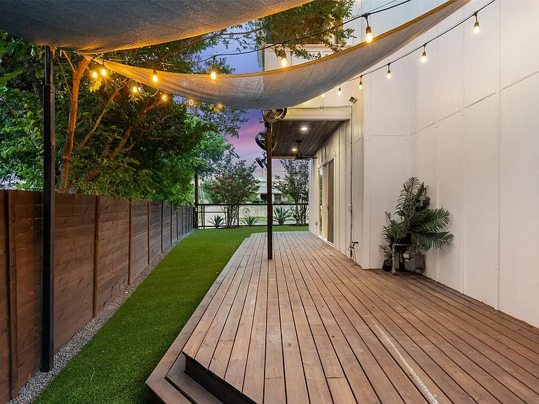5601 Jackie Robinson St #1 — Photo 37
