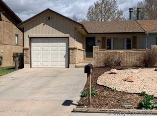 4217 Comanche Dr, Laramie, WY 82072