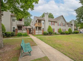 809 First Light Ct, Newport News, VA 23602