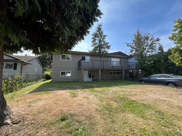 14678 106a Ave, Surrey, BC V3R 1T6