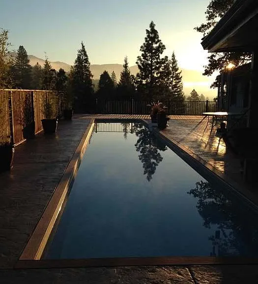 1615 NW Olmar Dr — Photo 1