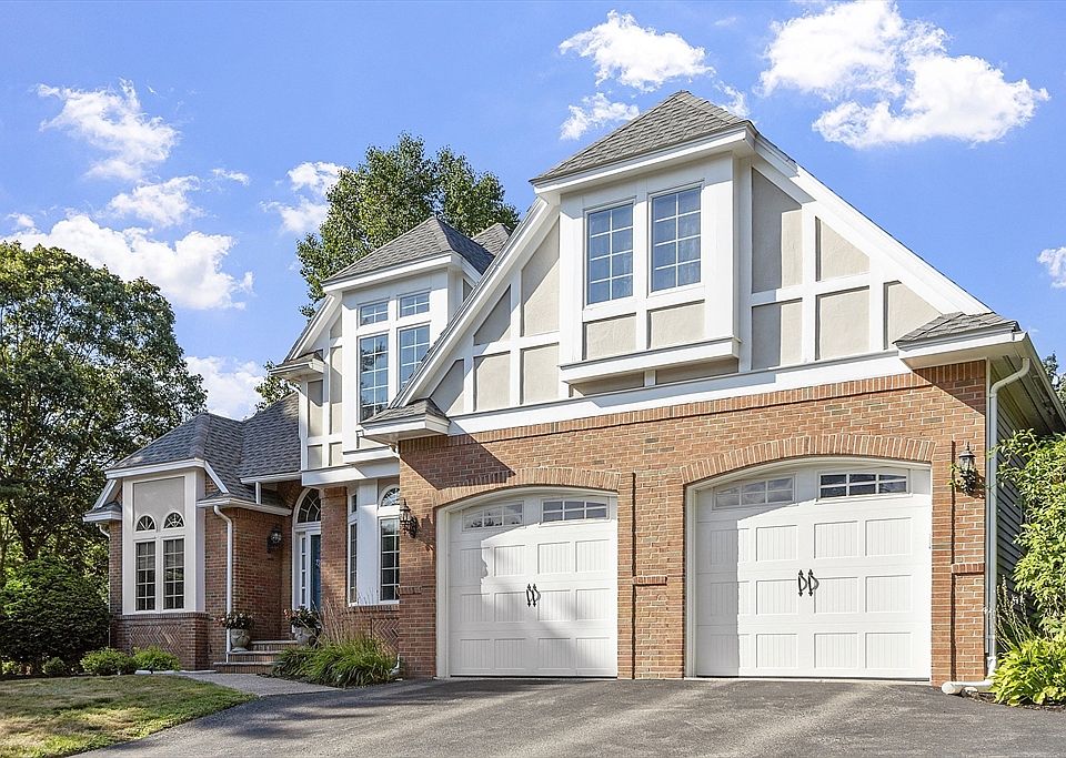 1st image of 2 Tyler Ln