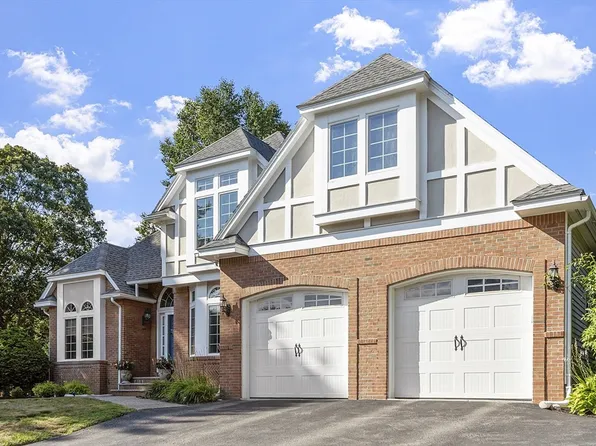 2 Tyler Ln, Middleton, MA 01949