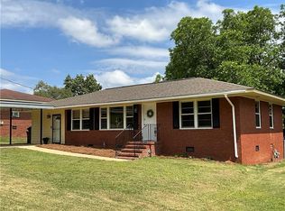 506 27th St, Phenix City, AL 36867