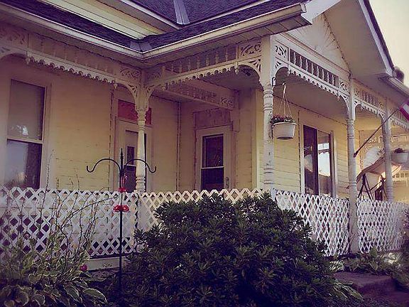 2nd image of 221 N Columbus St