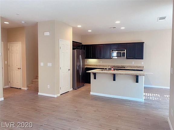 3rd image of 8341 Stillhouse Ct