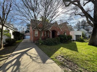 411 34th St, Sacramento, CA 95816