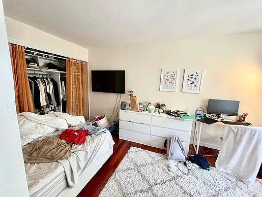 Rented by Olympia House Delaware LP | media 20