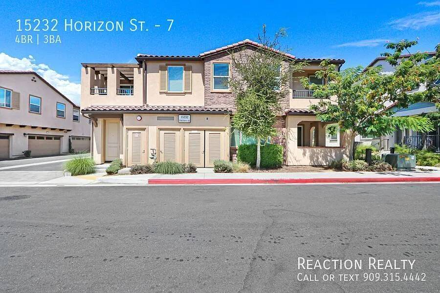 Available now! Stunning 4-Bedroom Home in Gated North Fontana Community! — Photo 1