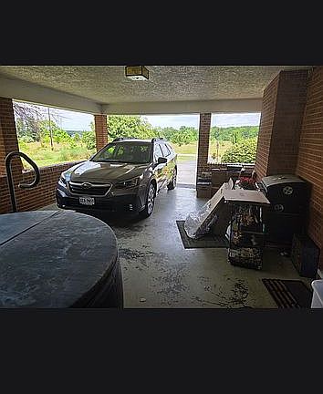 4th image of 10412 Browns Gap Rd