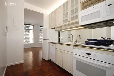 Rented by Sotheby's International Realty