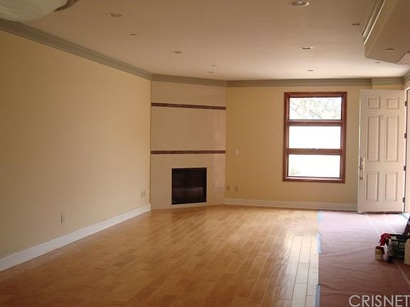 3rd image of 1253 18th St #102