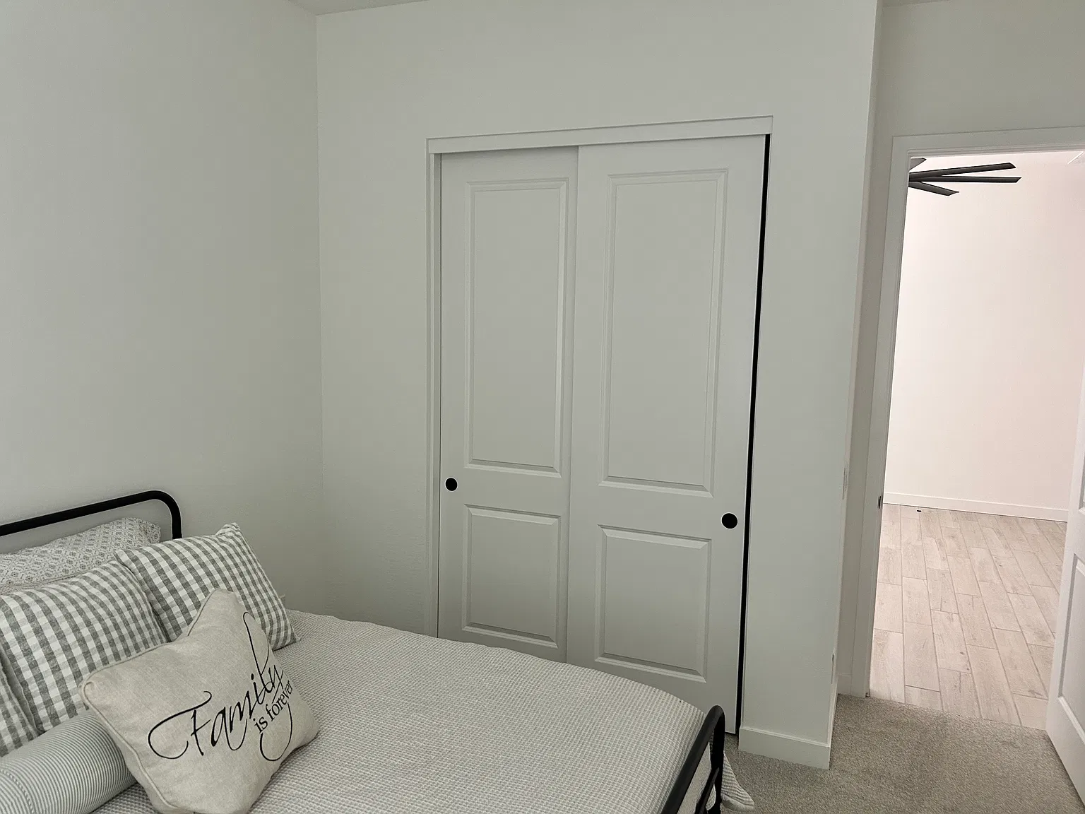 4 bed, 3146 sqft, $1,375 — Photo 3
