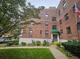 47-18 217th St APT 1D, Bayside, NY 11361