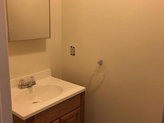 5th image of 917 Dimmick St #L-12