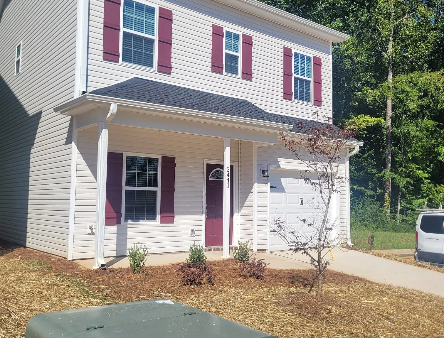 3 bed, 1345 sqft, $1,800 — Photo 3