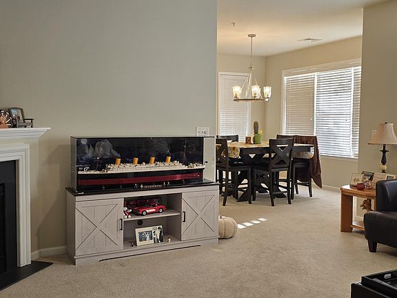 2nd image of 713 Mill Pond Way